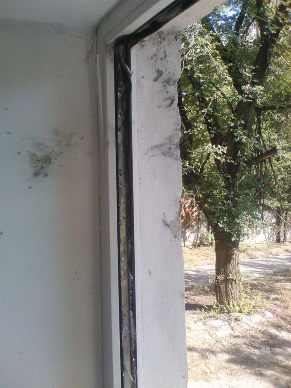 Как ВСУ обстреляли дом в Докучаевске