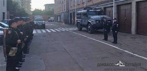 Житомирскую полицию бросили на донбасский фронт