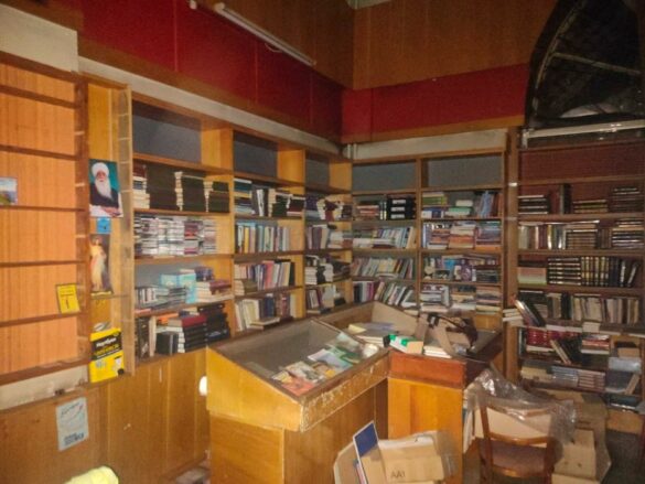 В Донецке продают старинный книжный магазин в доме Архитектора