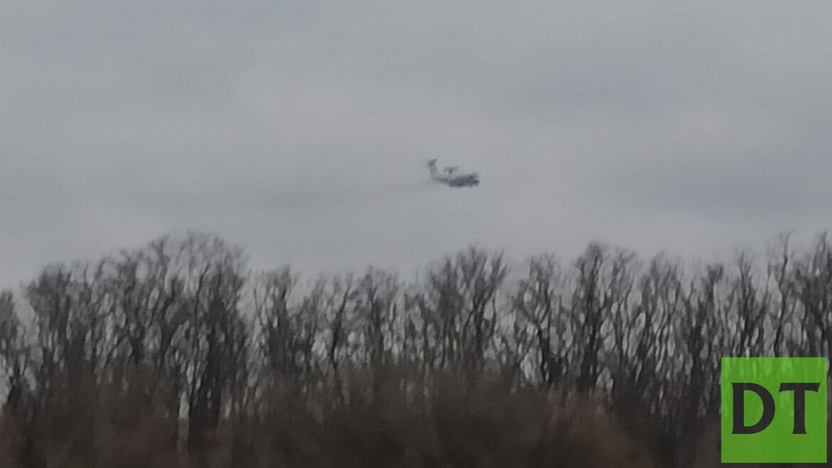 Самолёты российских ВКС охраняют небо над Донбассом