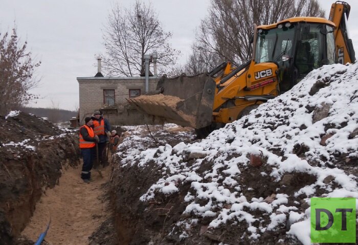 В прифронтовом районе Донецка заменили повреждённый ВСУ водопровод