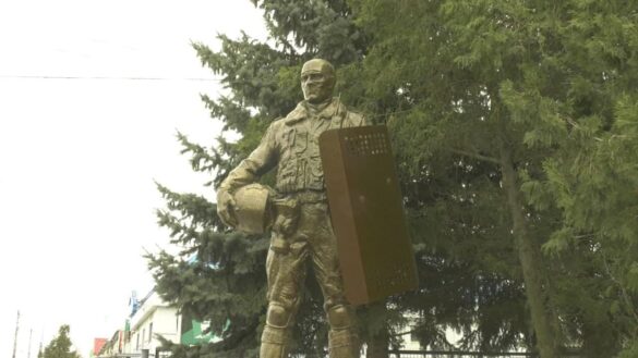 В Луганске открыли памятник бойцам «Беркута»