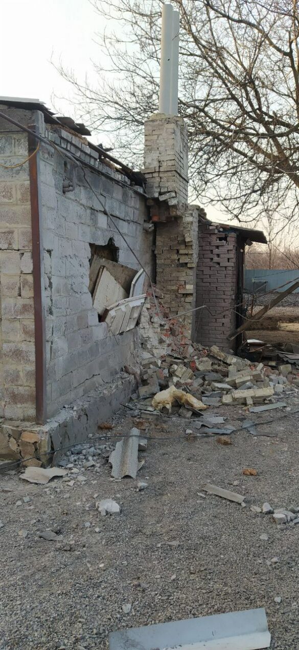 Кулемзин: "ВСУ прямой наводкой уничтожили дом в Донецке"