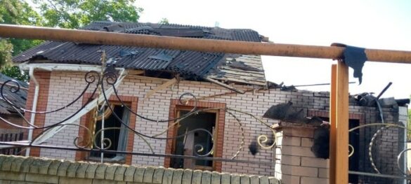 Житель ЛНР вынес инвалида из горящего после попадания «Точки-У» дома