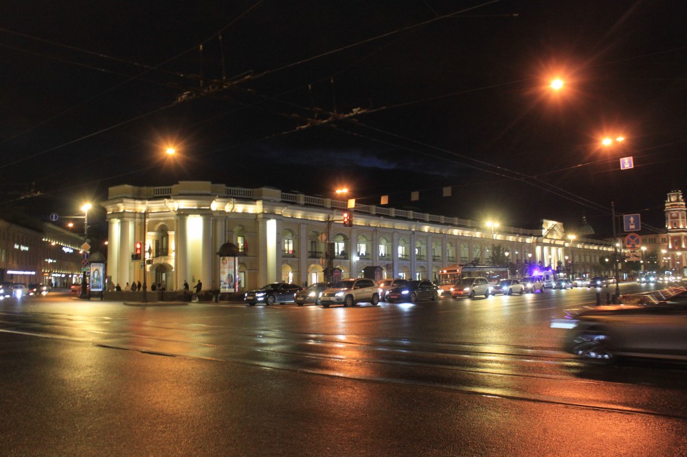 Вечерний Невский проспект Санкт Петербург