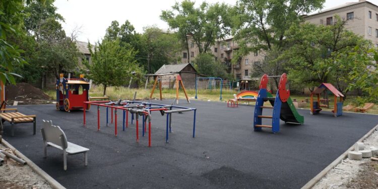 Сахалин обновляет детский сад в Шахтерске