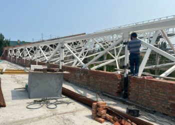 В Мариуполе продолжается строительство спорткомплекса «Нептун»