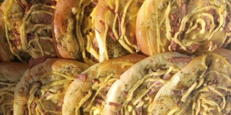 В Мариуполе прошла ярмарка с местными вкусностями