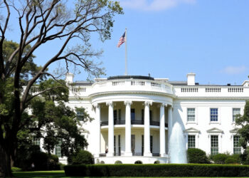 Белый дом добивается смягчения санкций против России