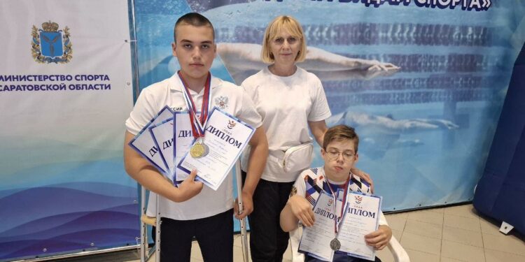 Юные пловцы из ДНР завоевали 6 медалей в Саратове