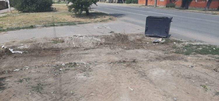 В Мариуполе убирают стихийные свалки: город становится чище