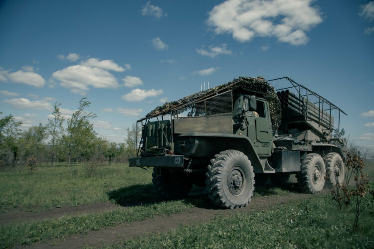 Российские войска окружили Константиновку с трех сторон, карта боевых действий