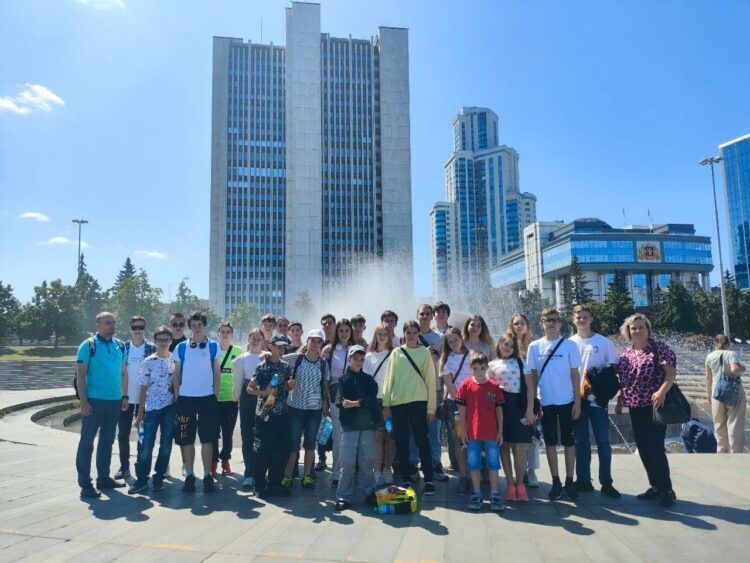 Юные шахматисты из ДНР вдохновились на «Матче дружбы» в Екатеринбурге