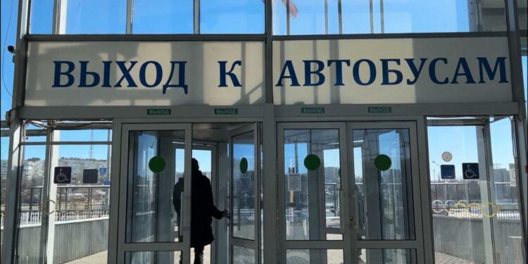 Запущен новый автобусный маршрут между Астраханью и Мариуполем