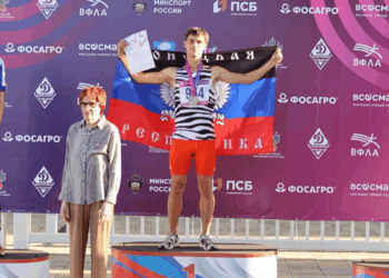 Юный бегун из ДНР взял золото на Первенстве России в Краснодаре