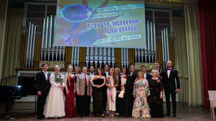 Донецкая филармония закрыла сезон яркой программой «Утомленное солнце»