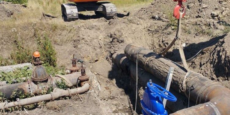 В Горловке обновляют водопровод для 18 тысяч жителей