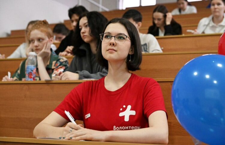 В ДНР учредили стипендию имени Марии Пироговой для активных студентов