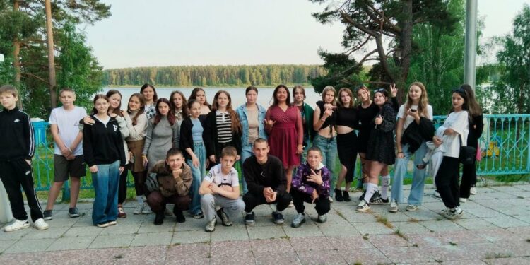 Свердловская область помогла детям ДНР отдохнуть в летних лагерях