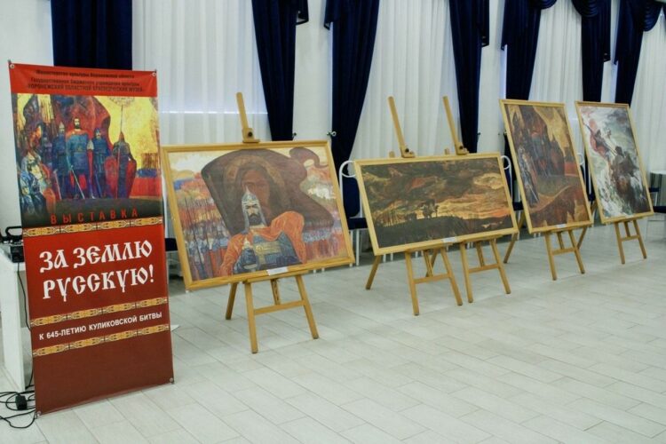 Воронежский музей привёз в Донецк две выставки