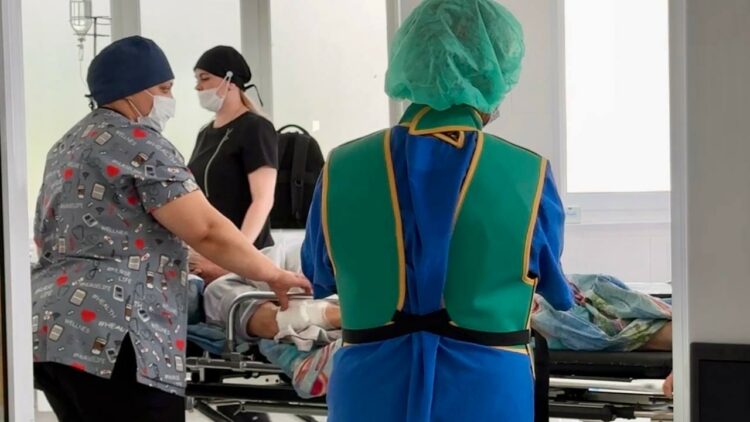 В Макеевку приехали врачи из Югры для помощи местной больнице