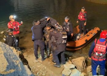 Китаец провёл 5 дней в подводной пещере и выжил на сырой рыбе