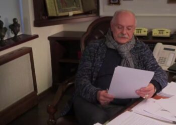 Никита Михалков удостоен звания почетного гражданина Крыма