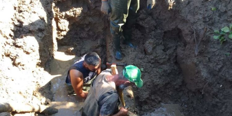 В Енакиево ликвидировали аварию, угрожавшую водоснабжению двух городов