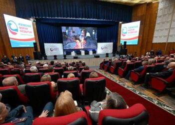 В Мариуполе стартовал Азовский форум: приехали учёные из 10 стран