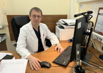 В России самый богатый опыт лечения рассеянного склероза: когда метод станет бесплатным