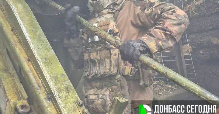 Без шансов на выход: ВСУ зажаты под Красноармейском и теряют технику