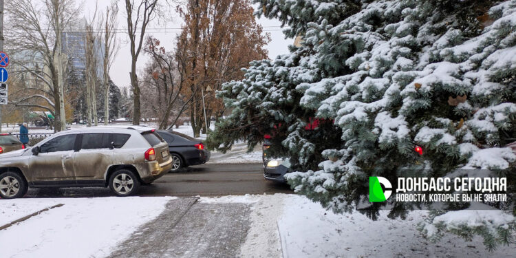 Водителям напомнили: за летнюю резину зимой можно получить штраф!