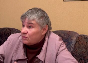 Жительница Комара раскрыла, как украинские военные отбирали дома и детей