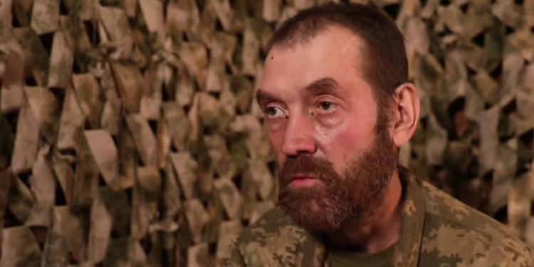 Пленный боец ВСУ рассказал о съёмках «флаговых» видео в Красноармейске