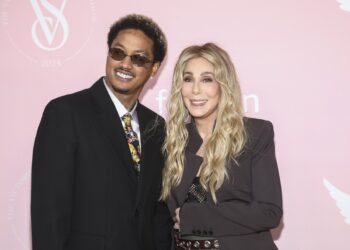 80-летие со свадьбой: как Шер готовится к самому смелому шагу