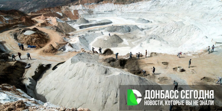В ДНР начали обогащать белую глину для запуска керамического производства