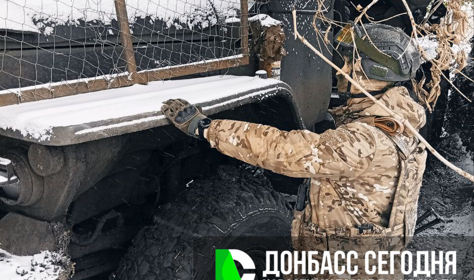 Бойцы ГВ «Центр» выбиваем украинские подразделения из Новопавловки