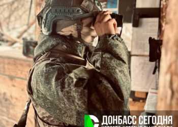 Бойцы ГВ «Центр» продвигаются к центру Гришино