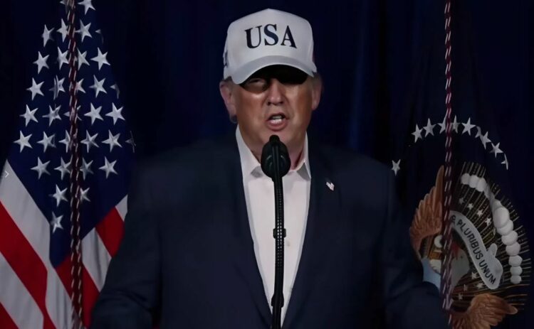 Дональд Трамп объявил о начале военной операции против Ирана: страна под тяжелейшими ракетными ударами США и Израиля