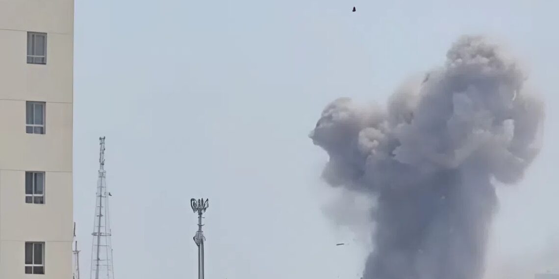 Иран нанес ракетные удары по базам США в Персидском заливе