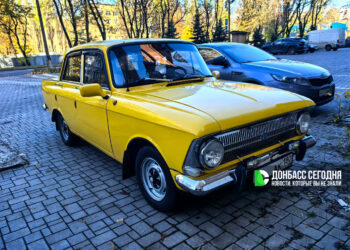 Почти три тысячи перевозчиков легализовали работу такси в ДНР