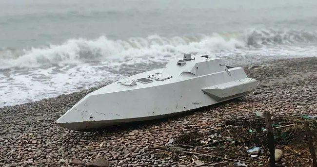 У берегов Турции обнаружен безэкипажный катер террористов в Чёрном море