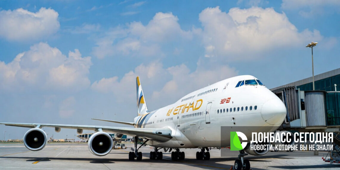 В Абу-Даби началась эвакуация российских туристов авиакомпанией Etihad Airways