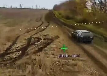 Дроноводы ГВ «Север» перехватили пикап ВСУ под Волчанском