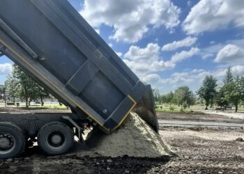 Торез получит новую спортзону: в парке «Юбилейный» стартовали масштабные работы