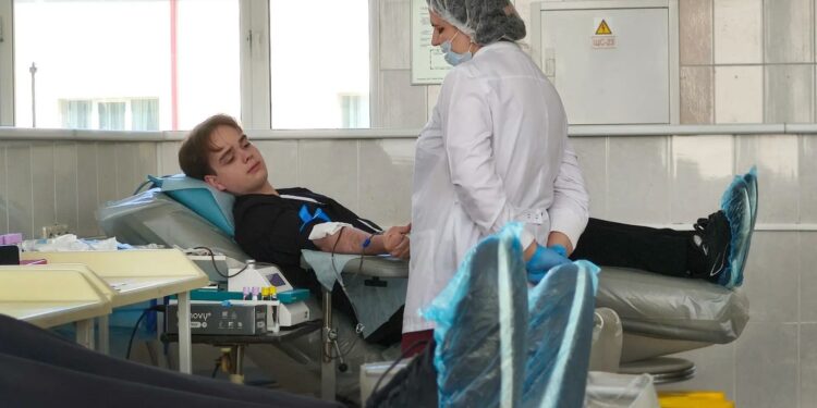 Участник Дня донора в Москве рассказал, что его мотивирует Донбасс