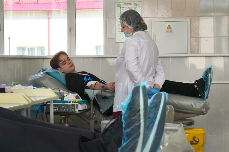 Участник Дня донора в Москве рассказал, что его мотивирует Донбасс
