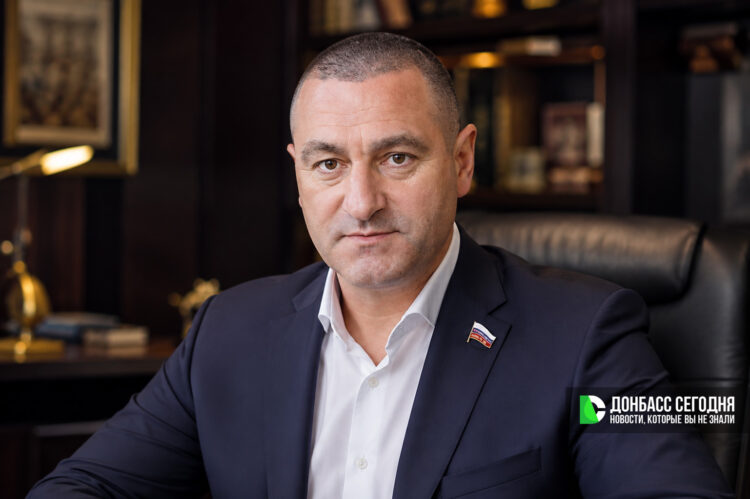 Депутат Госдумы Ильтяков назвал женщин «неполноценными людьми»