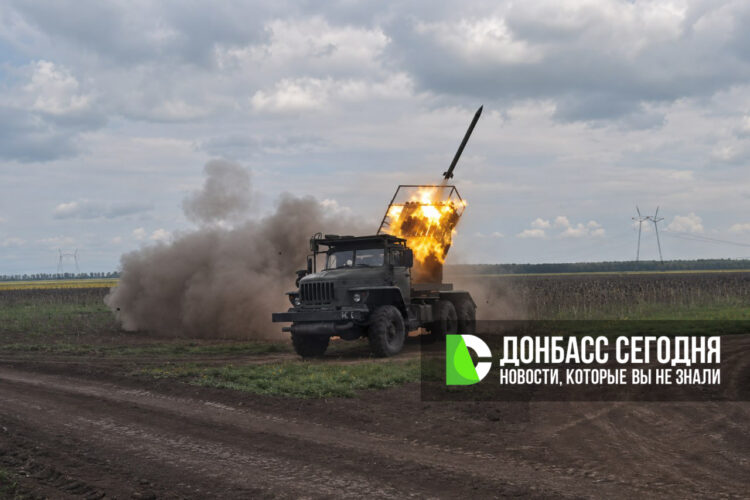 «Центр» жжёт логистику ВСУ под Добропольем: авиация и дроны стирают опорники — город в огневом мешке