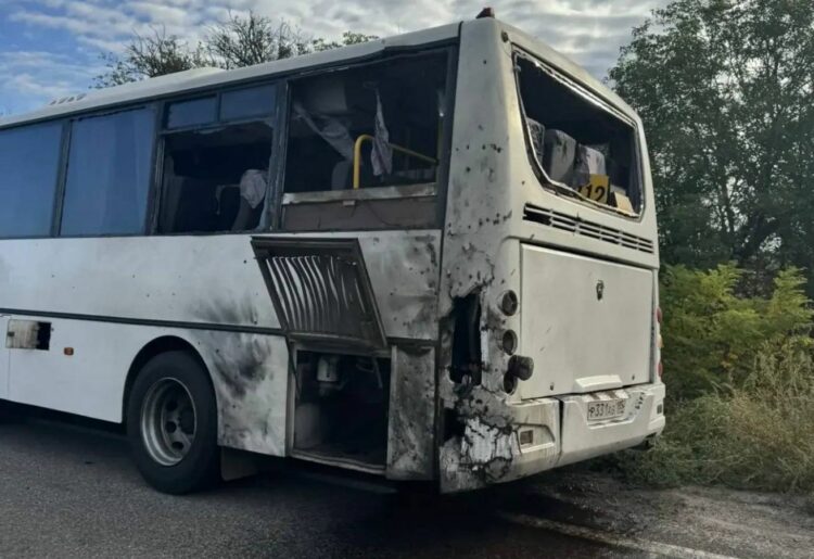 ВСУ атаковали пассажирский автобус в Запорожской области
